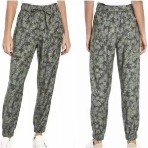 🐇Orvis Womens Midweight Relaxed Fit Jogger Pants Green Camo M